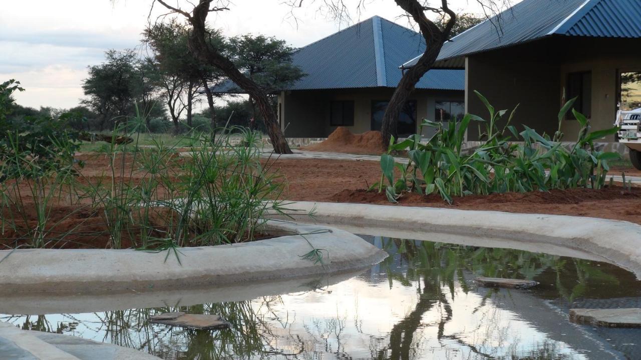 Africa Awaits Lodge & Safaris Gobabis Exterior foto